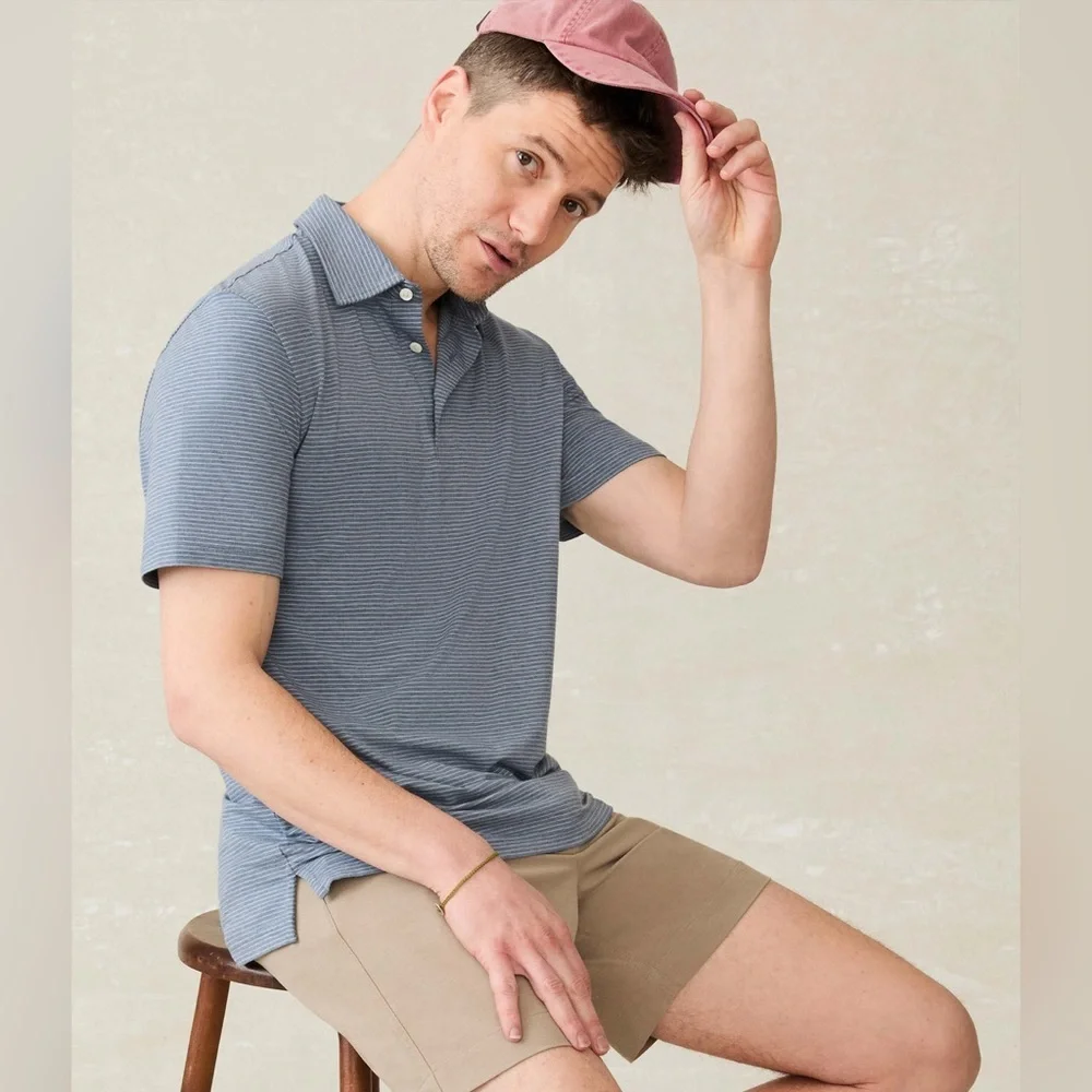 ⚡️Faherty Cloud Stripe collection blue polo, size Medium - Picture 2 of 9